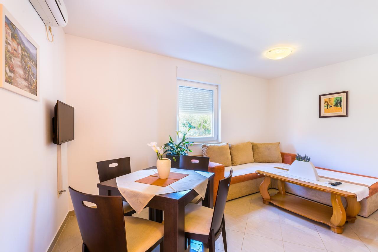 Apartments Tomo Μεντουλίν Εξωτερικό φωτογραφία